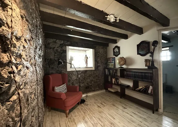 Casa Antigua